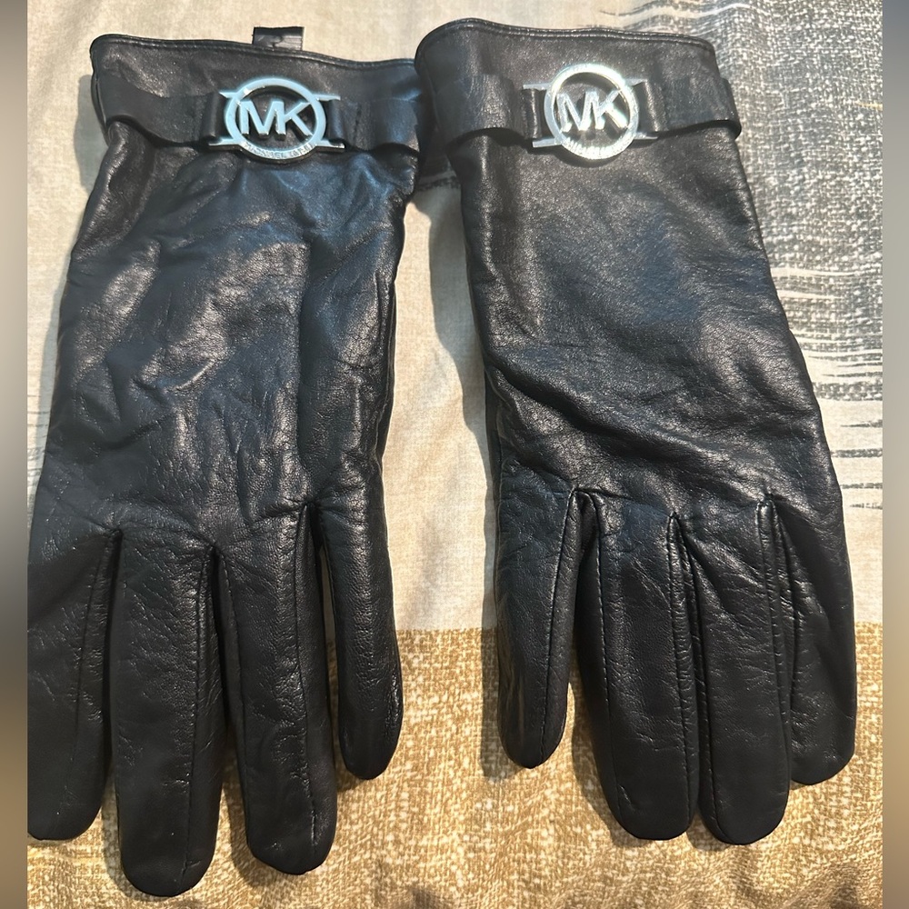 Leather authentic Michael Kors gloves